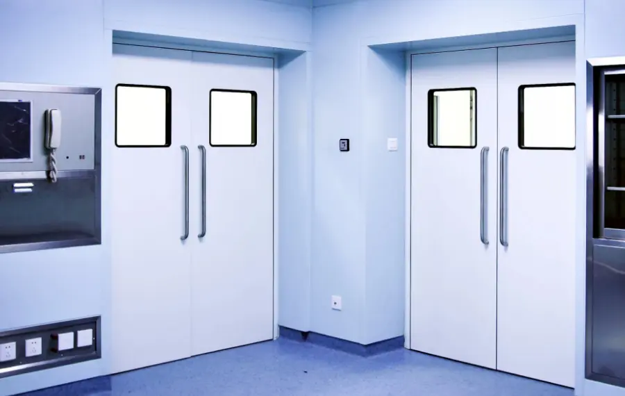 Puertas herméticas batientes