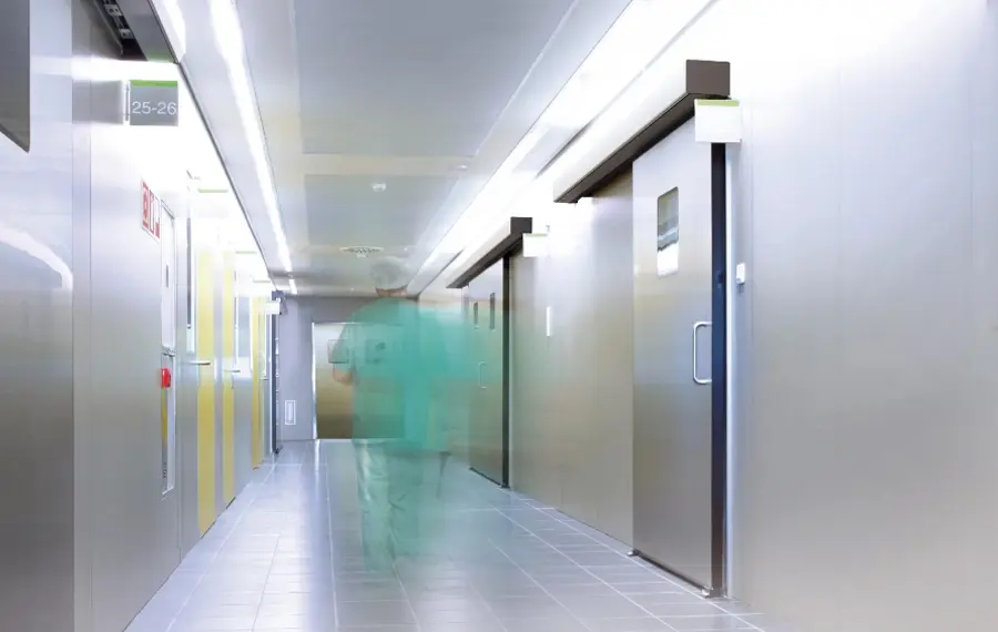 Puerta hermética cortafuego EI emplomada